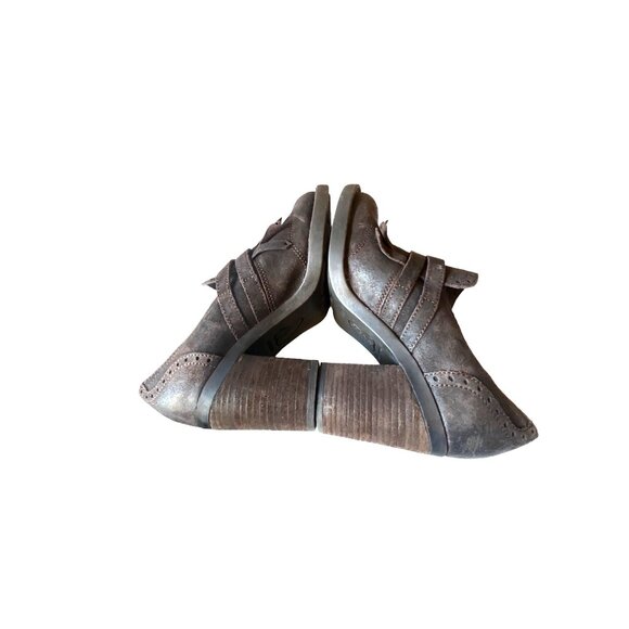 Born Womens Hazel Boot Pump Size 8.5 Block Heel Shootie Retro Kiltie Brown Suede - Picture 6 of 7